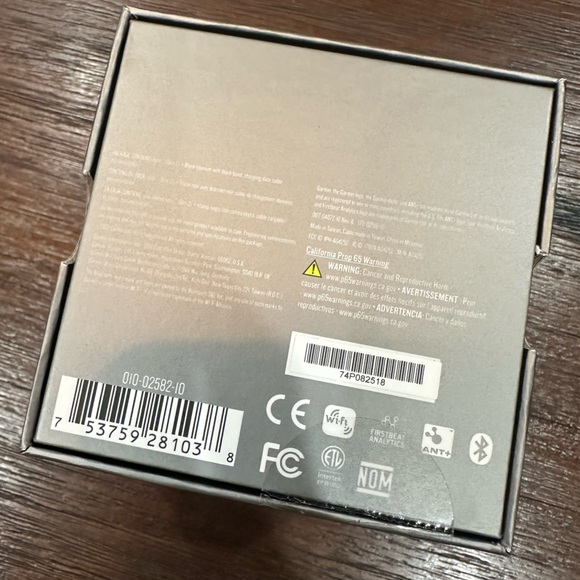 Garmin Epix Gen2 Sapphire Edition - Picture 2 of 3